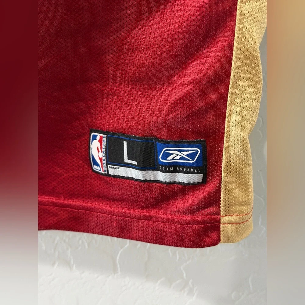Reebok‎ LeBron James Cleveland Cavaliers Jersey Youth Large Bin 2